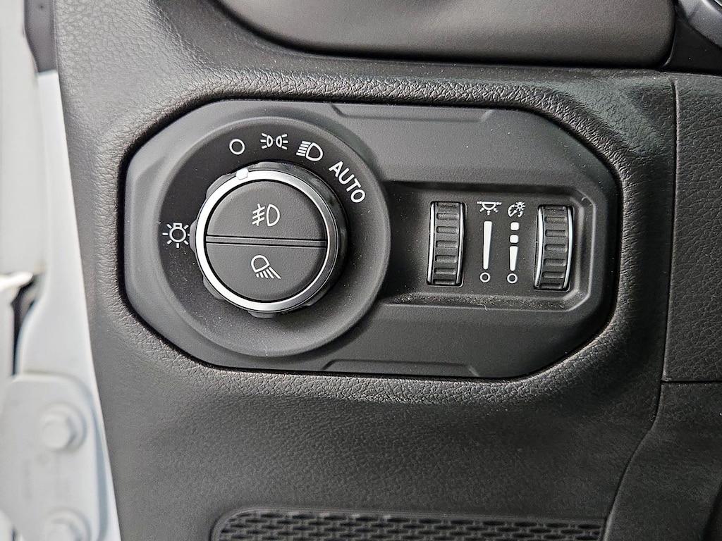 used 2022 Jeep Gladiator car, priced at $30,998