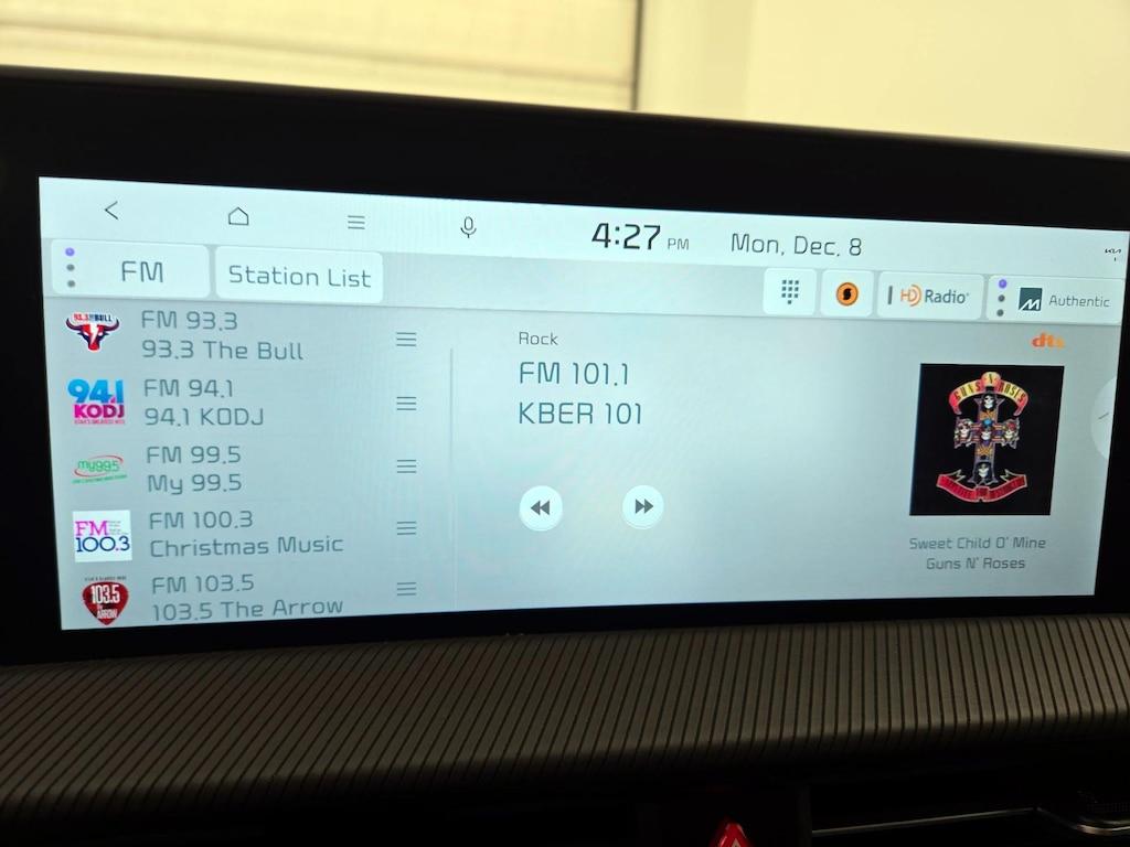 used 2023 Kia EV6 car, priced at $32,998