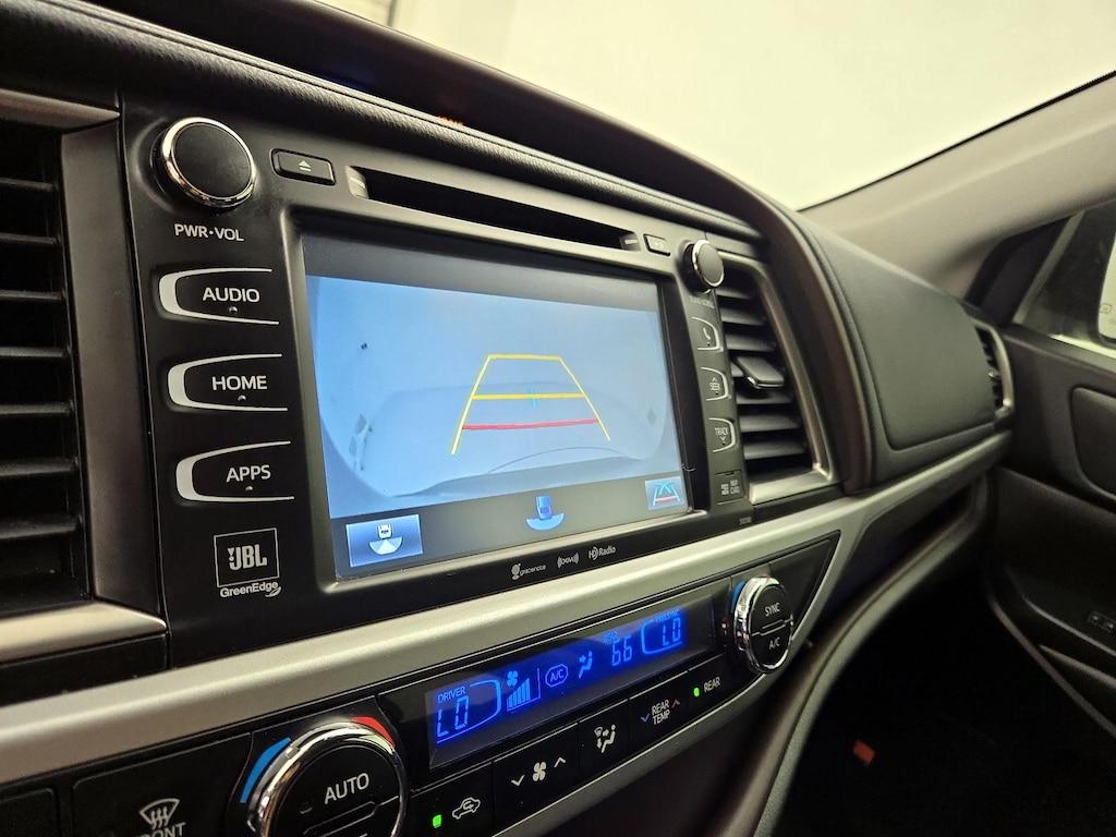 used 2018 Toyota Highlander car, priced at $22,998