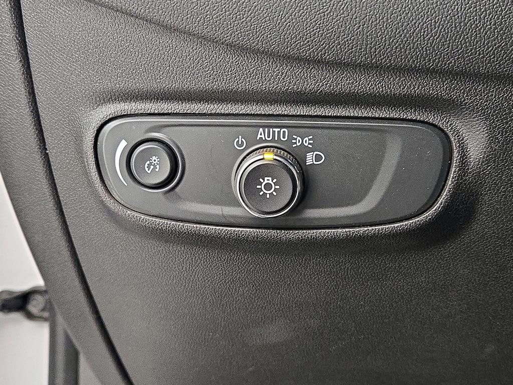 used 2024 Chevrolet Equinox car, priced at $19,998