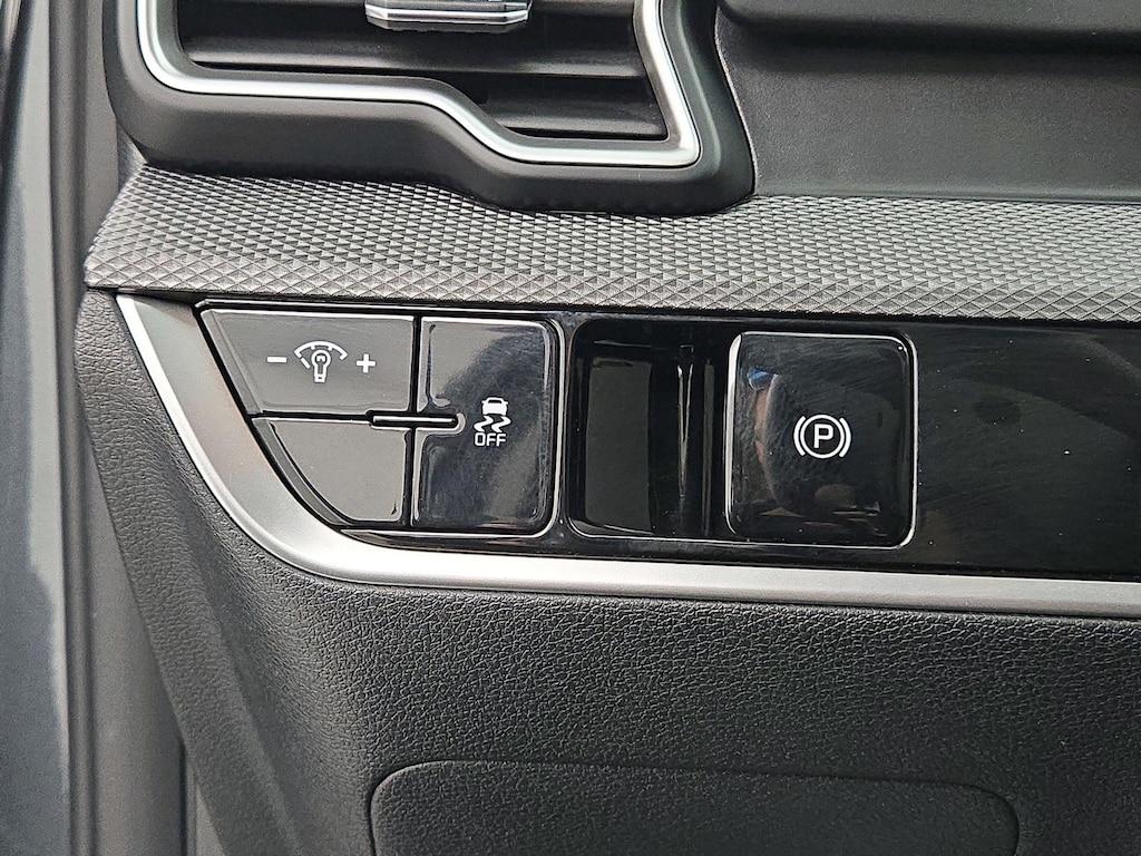 used 2024 Kia Sportage car, priced at $20,998