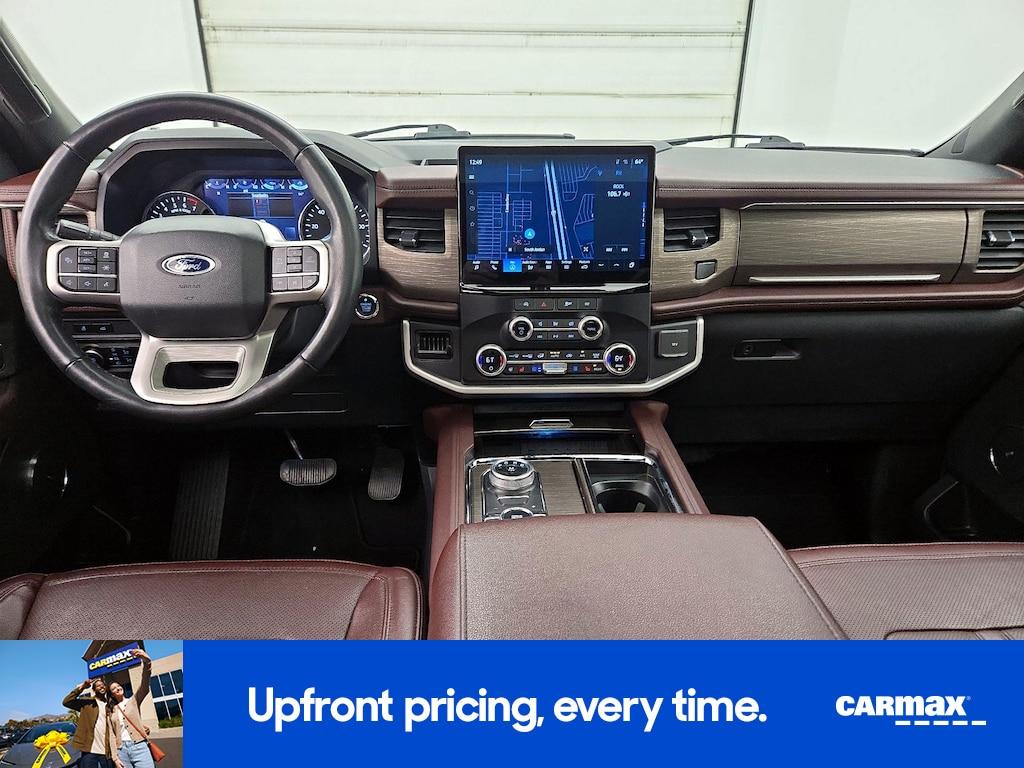 used 2024 Ford Expedition car, priced at $48,998