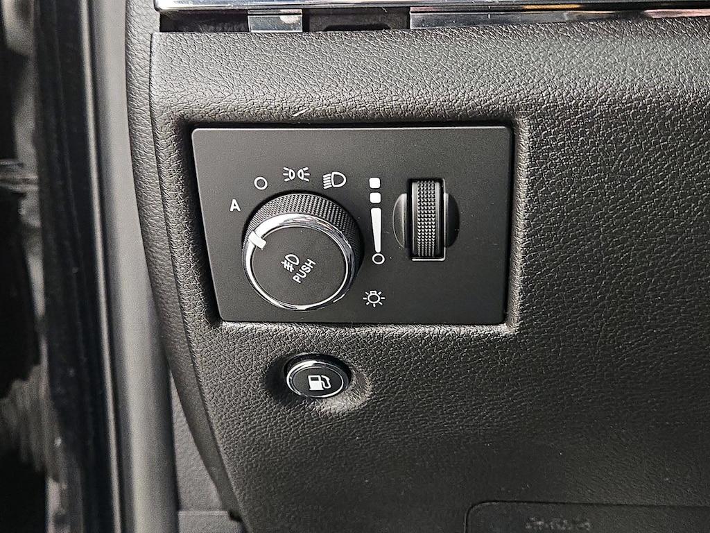 used 2021 Jeep Grand Cherokee car, priced at $23,998