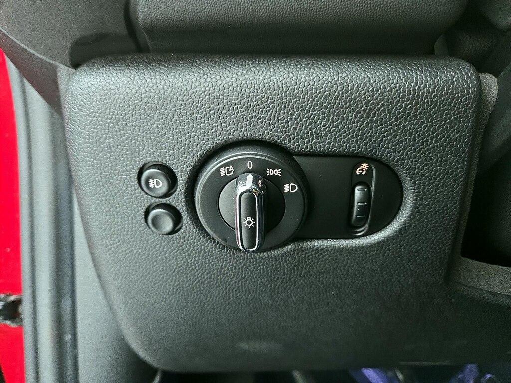 used 2021 MINI Hardtop car, priced at $24,998