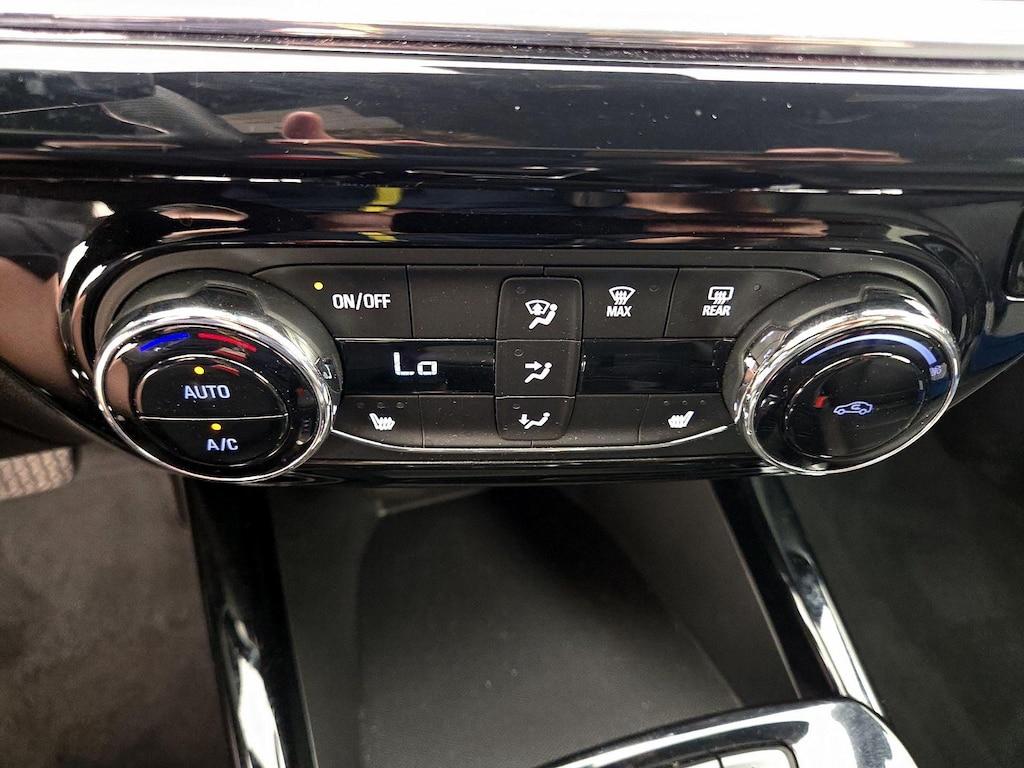 used 2025 Chevrolet Trax car, priced at $22,998