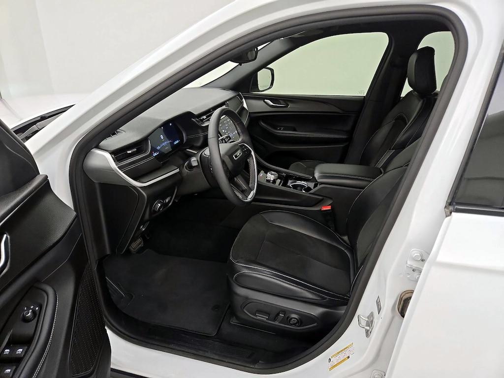 used 2023 Jeep Grand Cherokee car, priced at $29,998