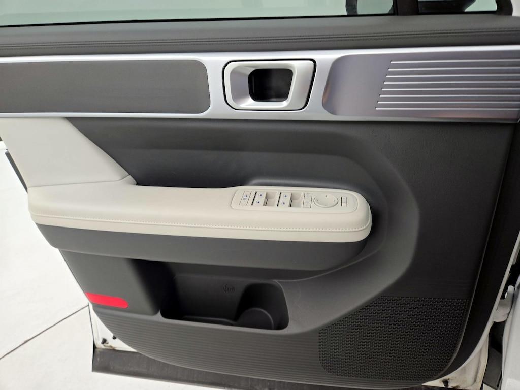 used 2024 Hyundai Santa Fe car, priced at $30,998