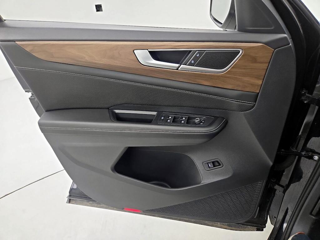 used 2024 Volkswagen Atlas car, priced at $30,998