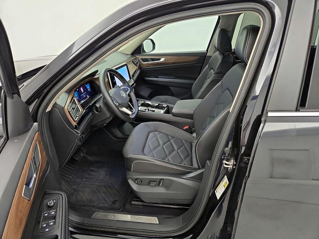 used 2024 Volkswagen Atlas car, priced at $30,998