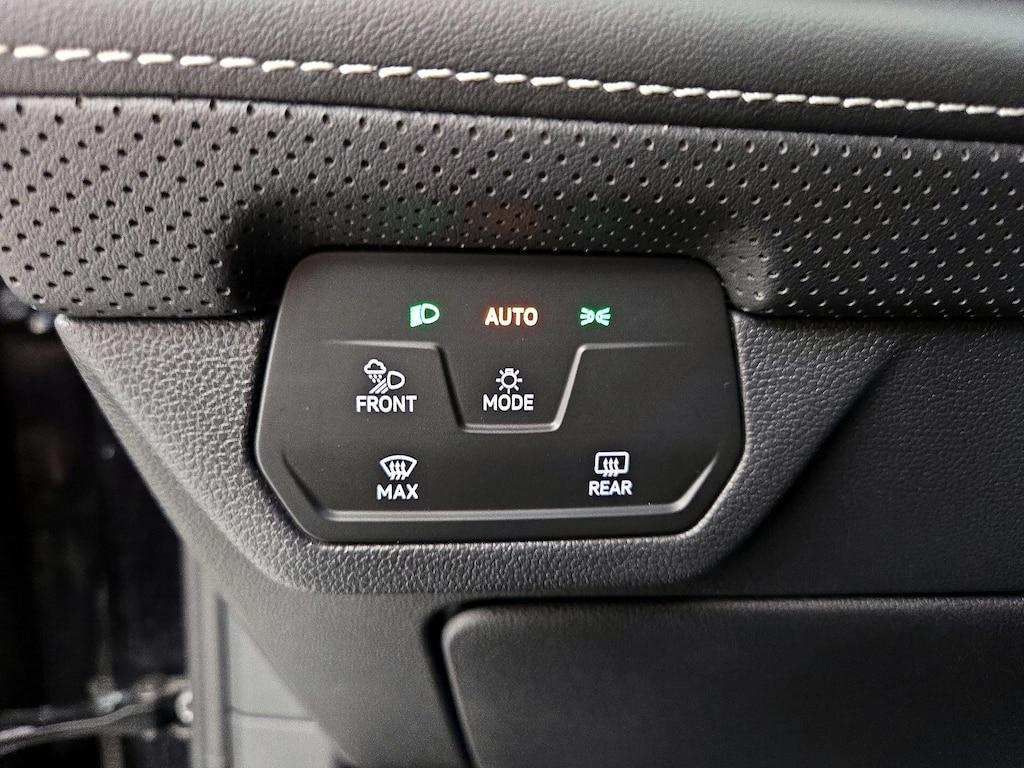 used 2024 Volkswagen Atlas car, priced at $30,998