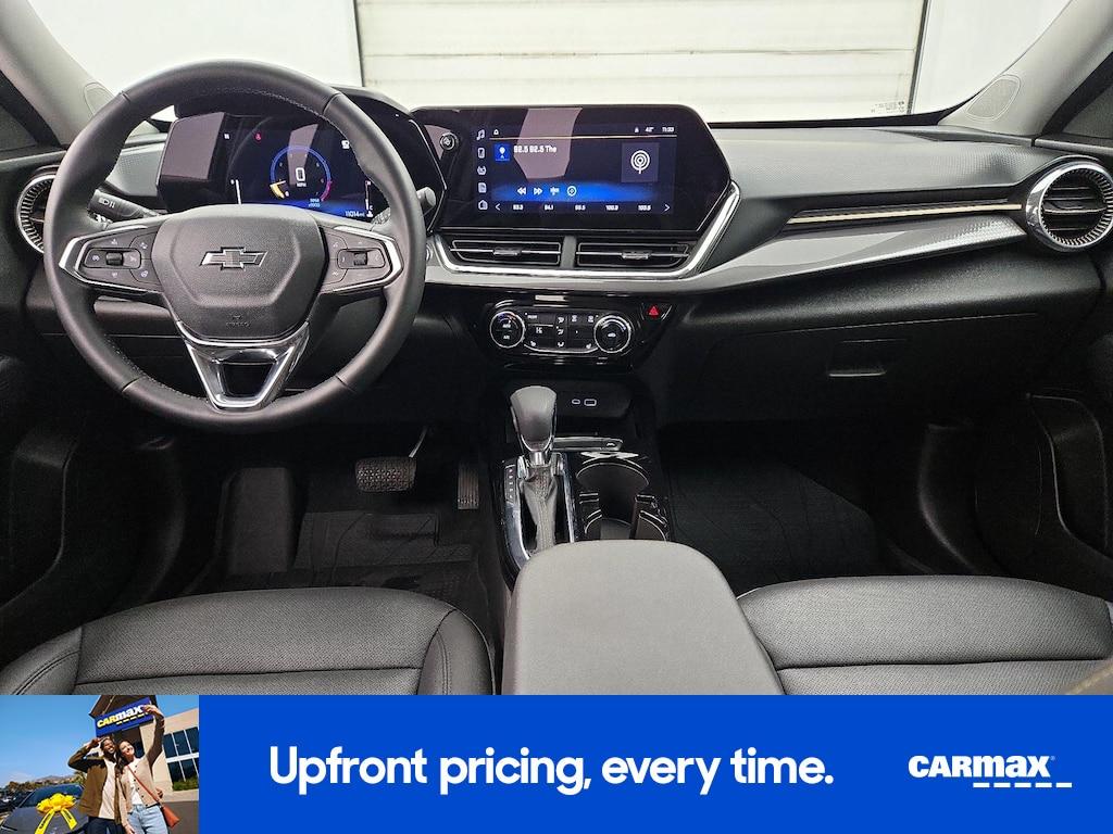 used 2025 Chevrolet Trax car, priced at $24,998