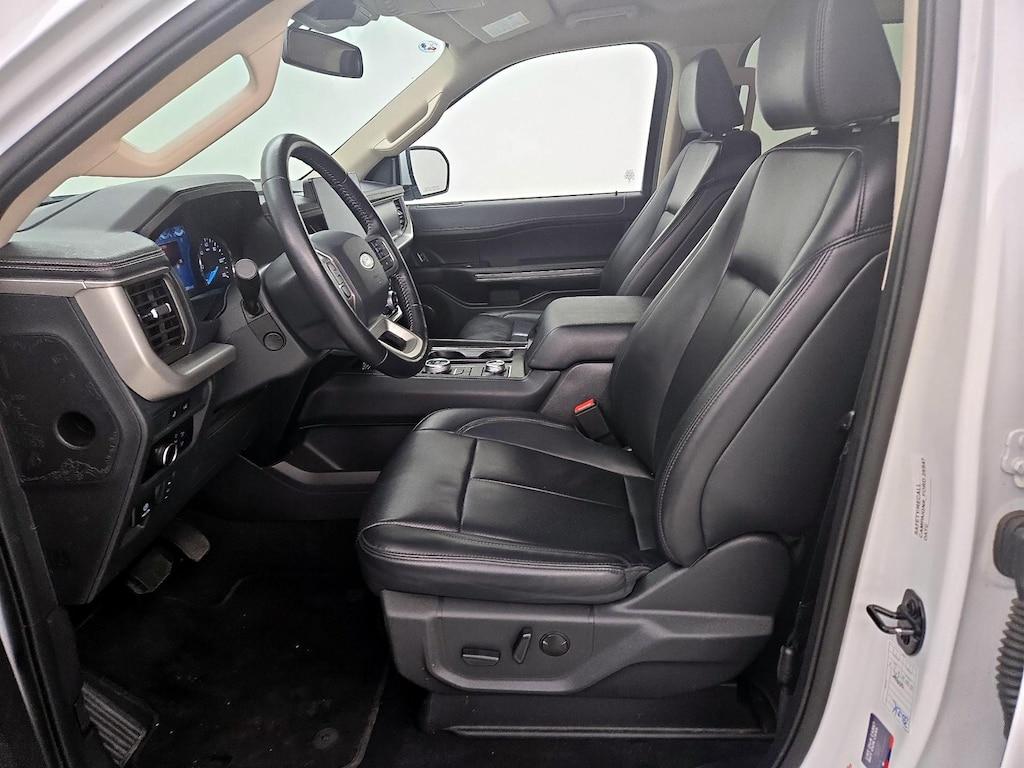 used 2024 Ford Expedition car, priced at $51,998
