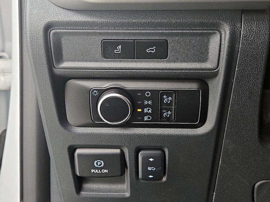 used 2024 Ford Expedition car, priced at $51,998