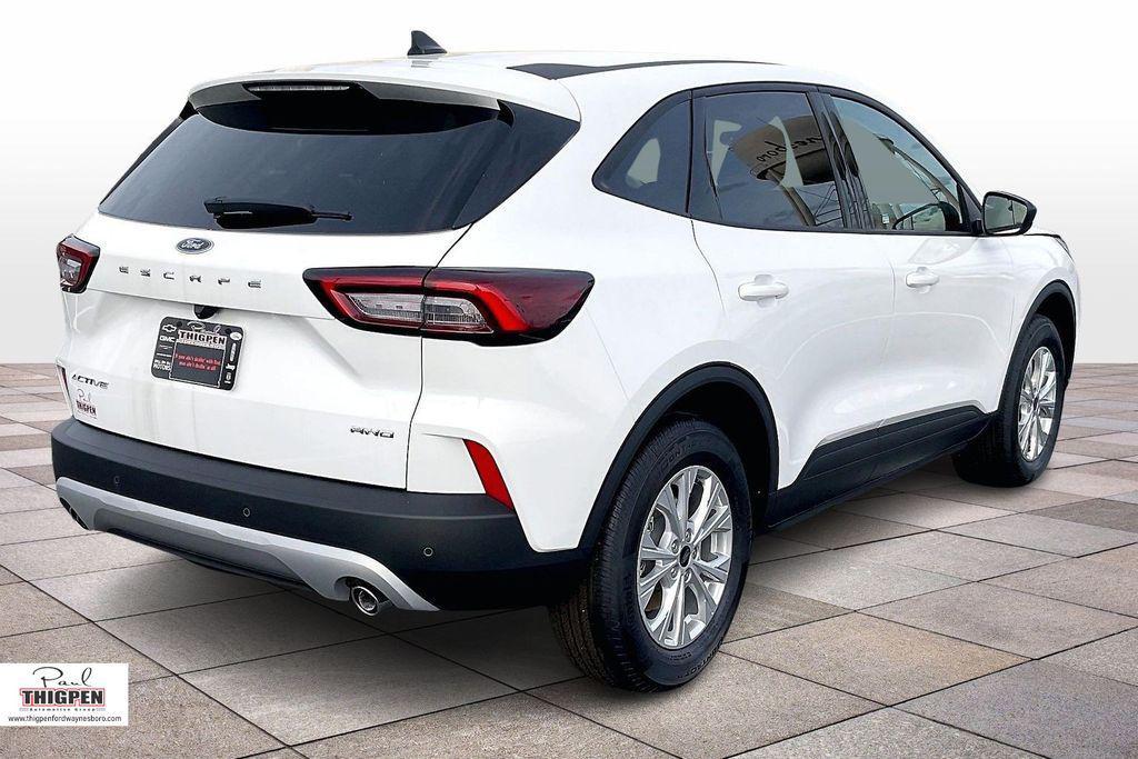 new 2026 Ford Escape car, priced at $30,226