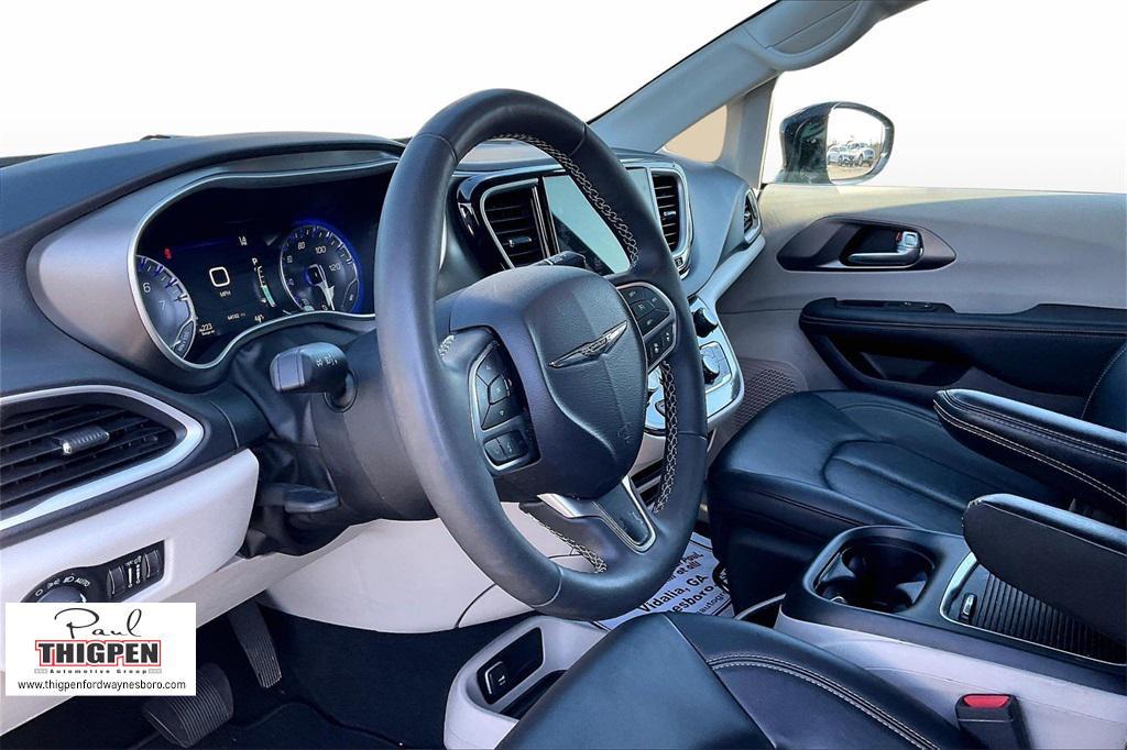 used 2024 Chrysler Pacifica car, priced at $29,243