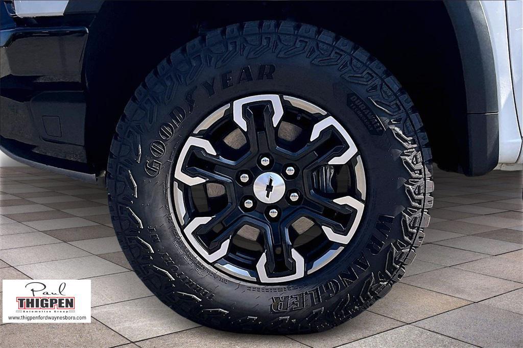 used 2025 Chevrolet Silverado 1500 car, priced at $71,698