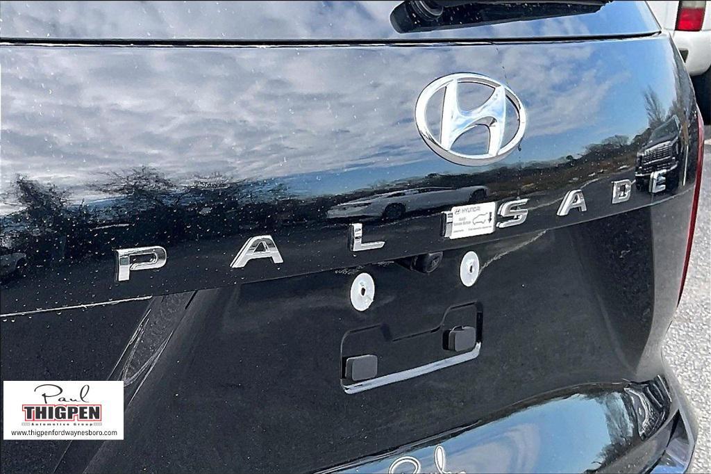 used 2025 Hyundai Palisade car, priced at $37,494