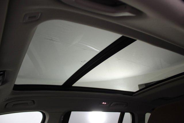 new 2026 BMW X7 car, priced at $95,935