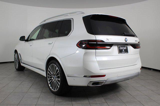 new 2026 BMW X7 car, priced at $95,935