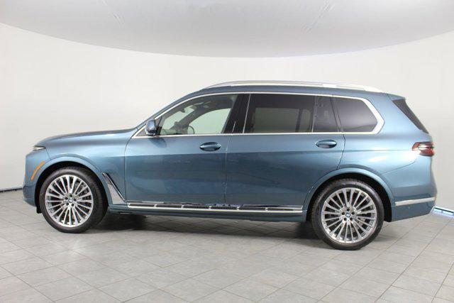 new 2026 BMW X7 car, priced at $100,555