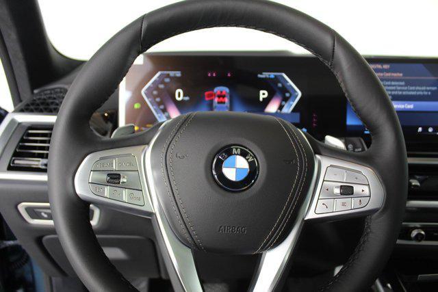 new 2026 BMW X7 car, priced at $100,555