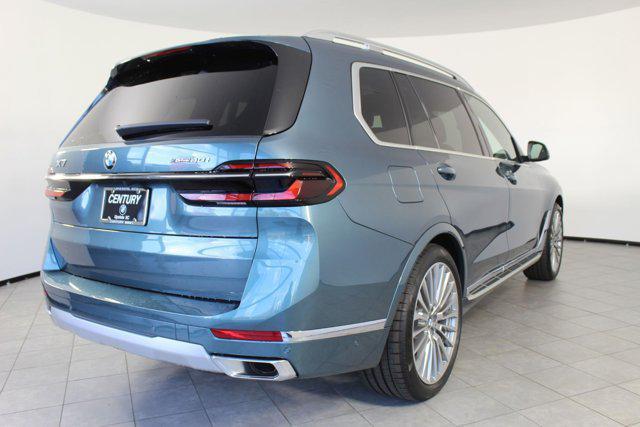 new 2026 BMW X7 car, priced at $100,555