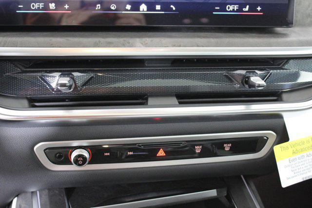 new 2026 BMW X7 car, priced at $99,550