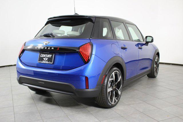 new 2026 MINI Hardtop car, priced at $41,405