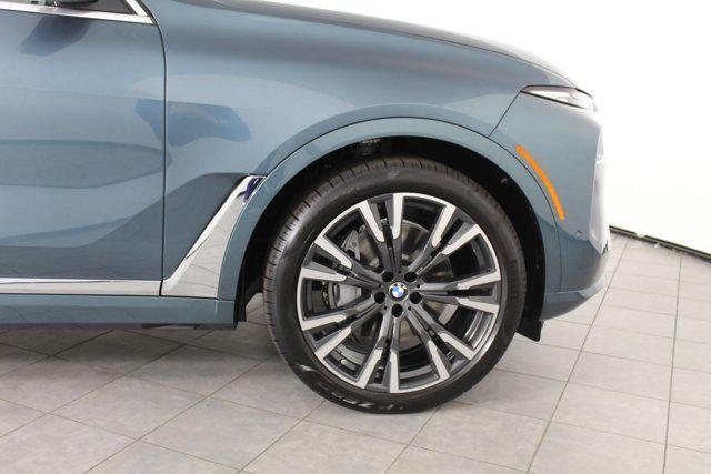 new 2026 BMW X7 car, priced at $94,185