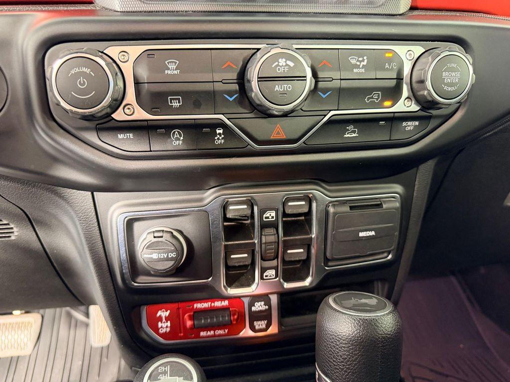 used 2022 Jeep Wrangler Unlimited car, priced at $34,398