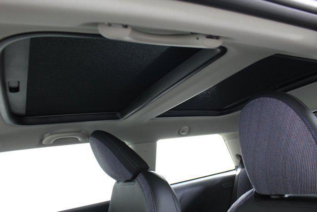 new 2025 MINI Hardtop car, priced at $38,025