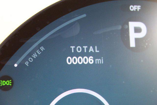 new 2025 MINI Hardtop car, priced at $38,025