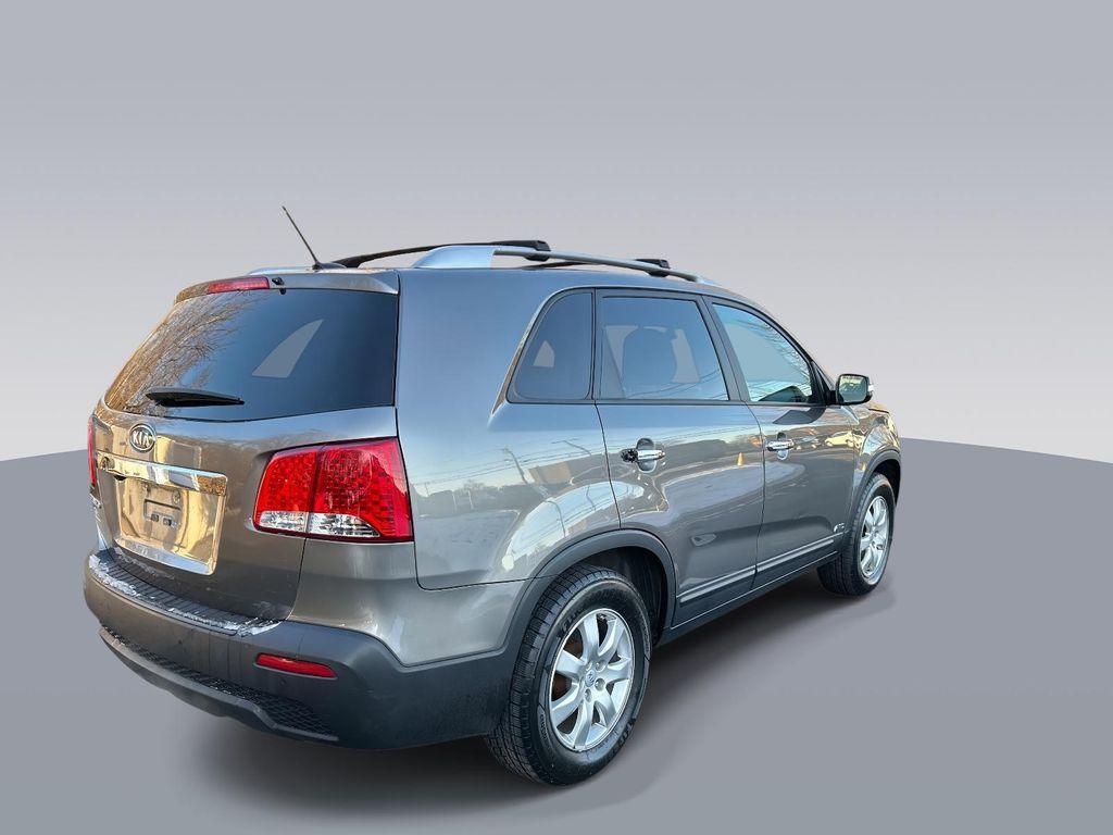 used 2013 Kia Sorento car, priced at $7,995
