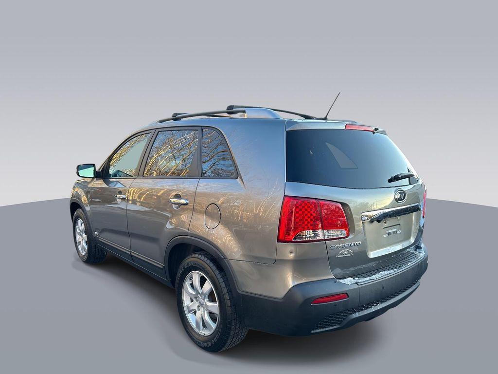 used 2013 Kia Sorento car, priced at $7,995