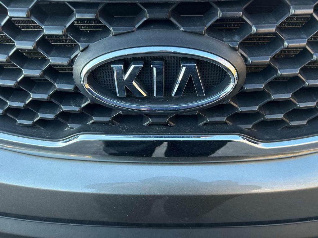 used 2013 Kia Sorento car, priced at $7,995