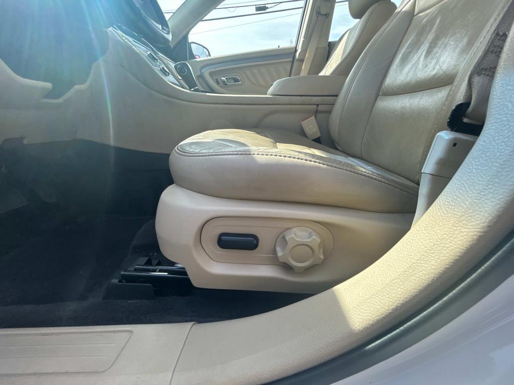 used 2015 Ford Taurus car, priced at $10,795