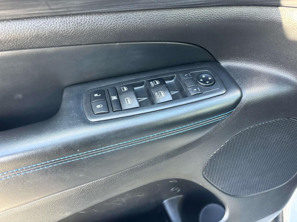 used 2019 Jeep Grand Cherokee car, priced at $17,450
