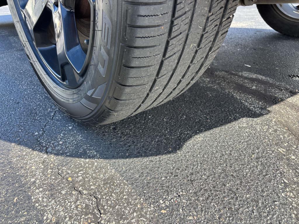 used 2019 Jeep Grand Cherokee car, priced at $17,450