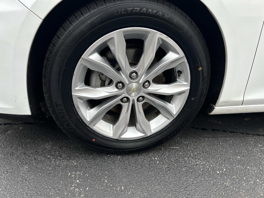 used 2019 Chevrolet Malibu car, priced at $13,695