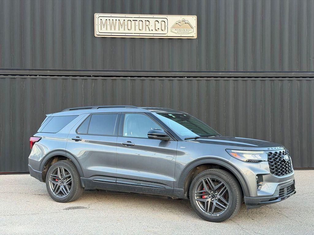 used 2025 Ford Explorer car, priced at $40,500