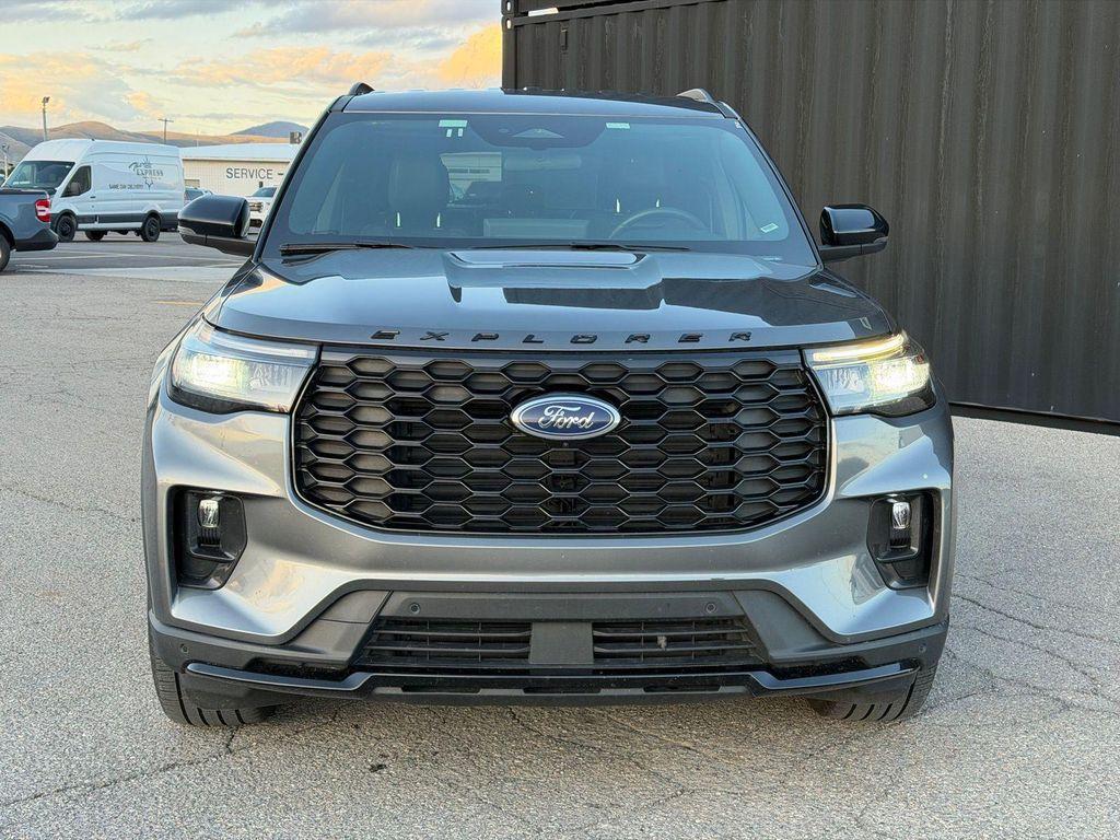 used 2025 Ford Explorer car, priced at $40,500