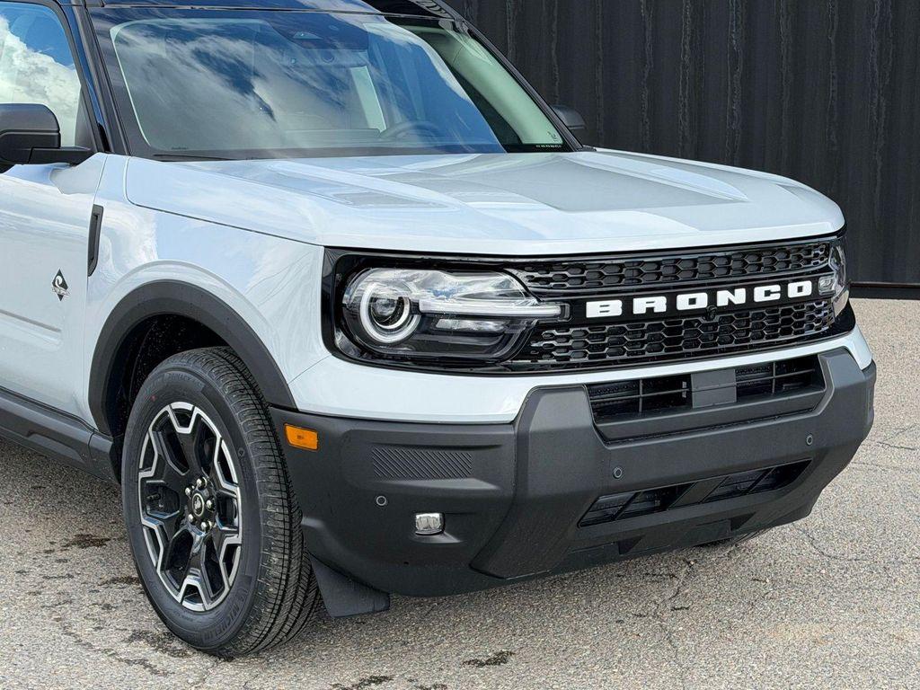 new 2026 Ford Bronco Sport car, priced at $39,335