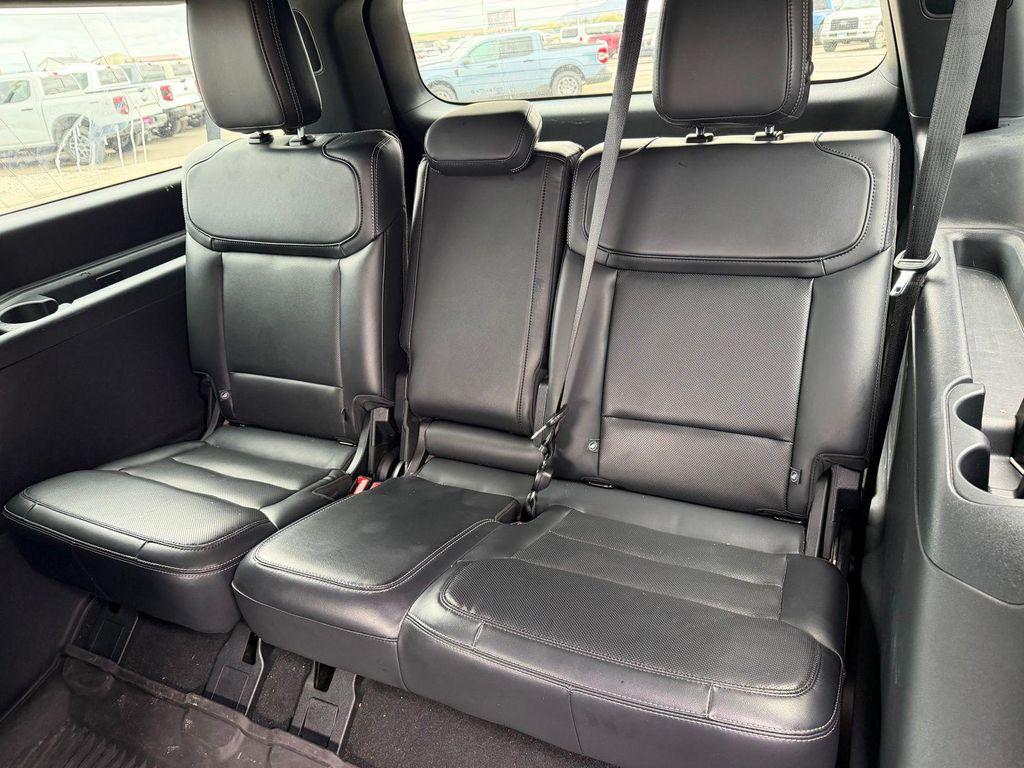 used 2025 Ford Expedition Max car, priced at $68,999