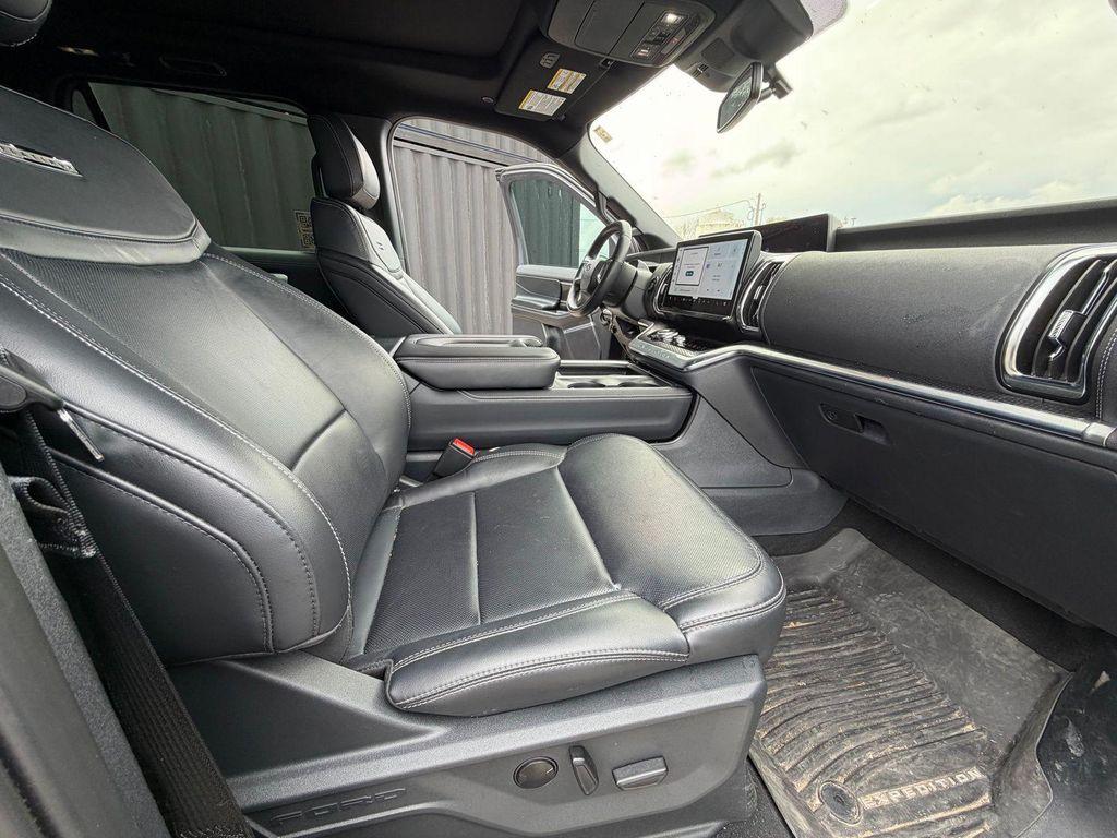 used 2025 Ford Expedition Max car, priced at $68,999