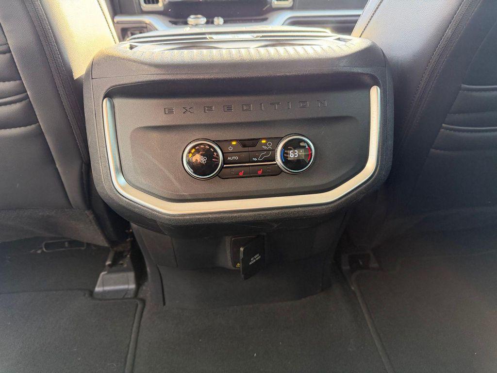 used 2025 Ford Expedition Max car, priced at $69,500