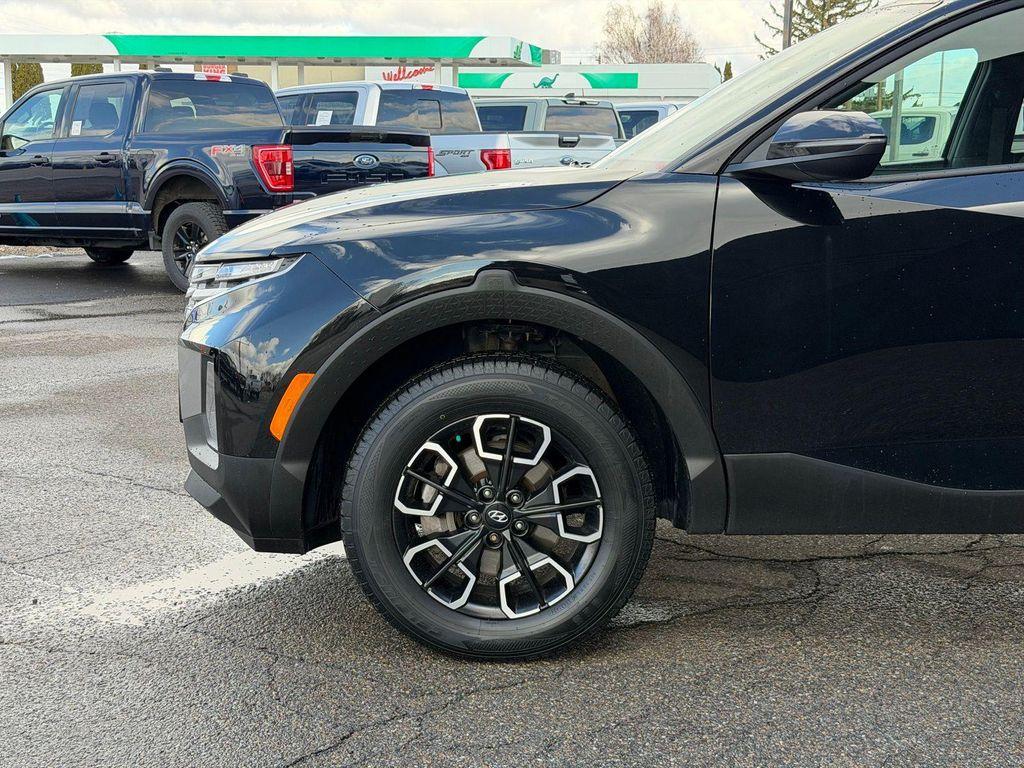 used 2023 Hyundai SANTA CRUZ car, priced at $23,777