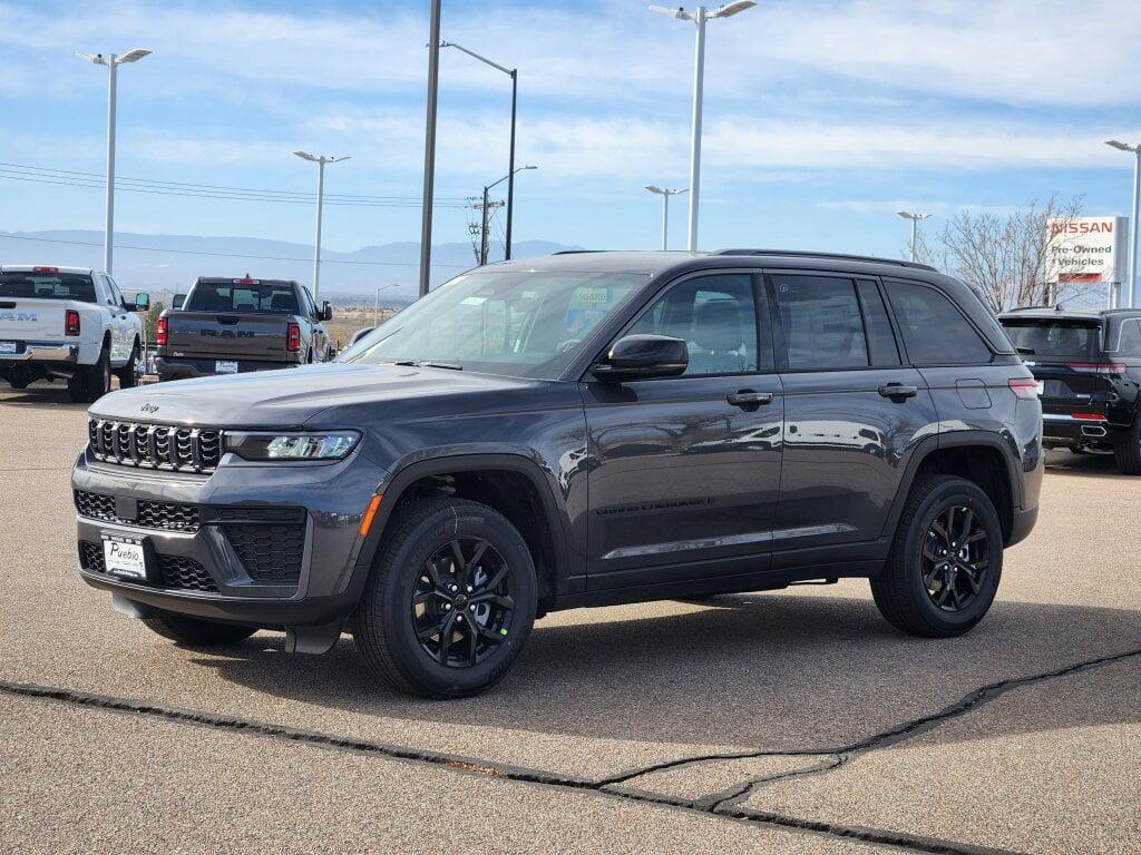 new 2026 Jeep Grand Cherokee car, priced at $48,624