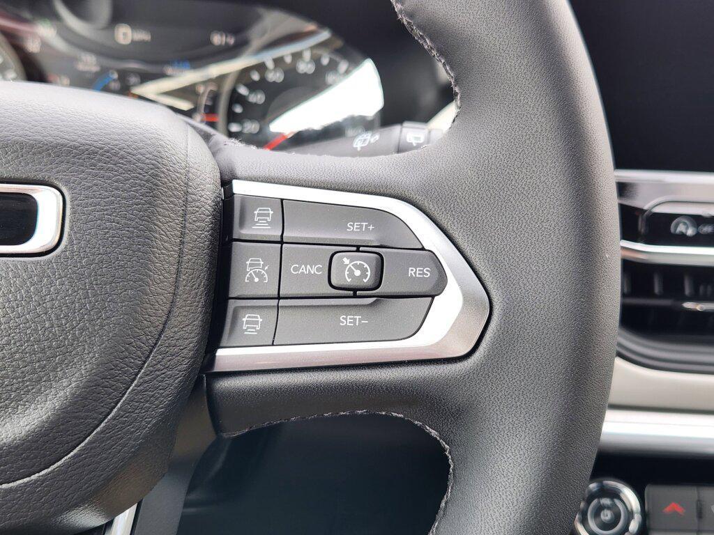 new 2026 Jeep Compass car, priced at $32,984