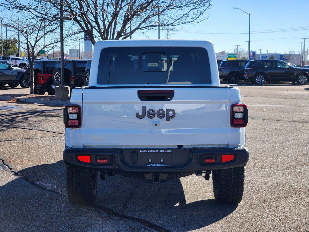 new 2026 Jeep Gladiator car, priced at $61,844