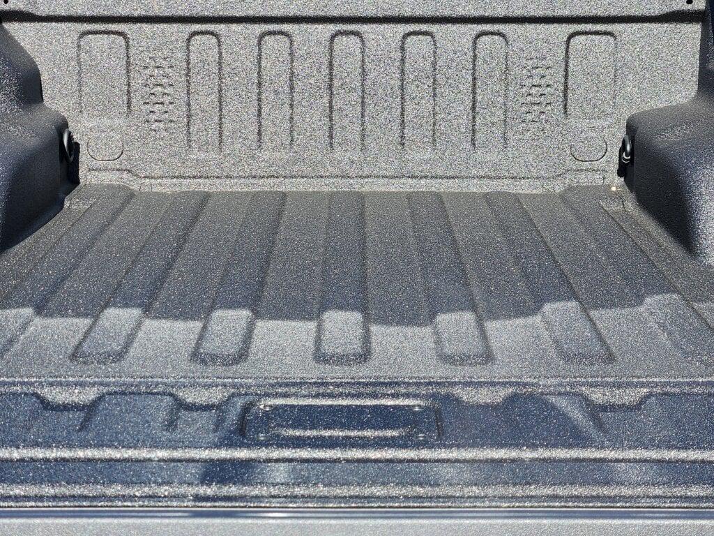 new 2026 Jeep Gladiator car, priced at $60,319